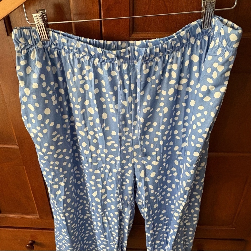 Blue and White Patterned pajamas‎ - Picture 6 of 7